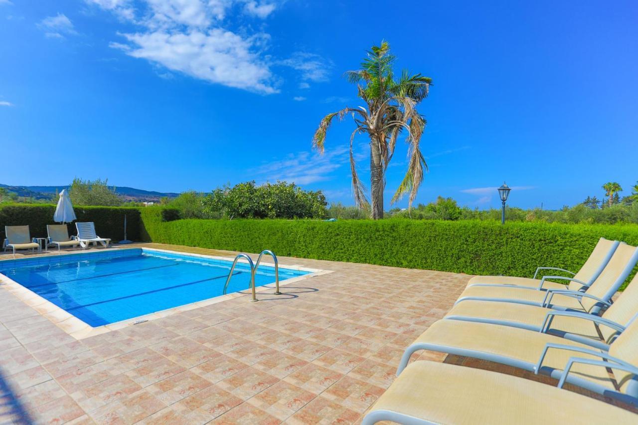Villa Stavriella ลาตซี ภายนอก รูปภาพ